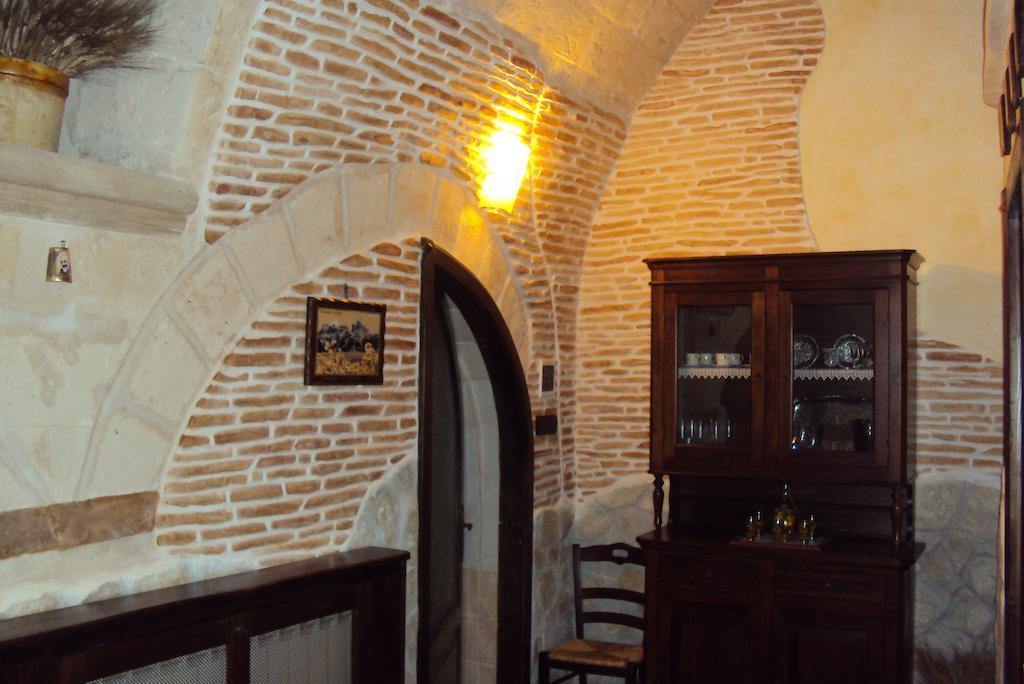 Domusfrumenti Oria  Pokój zdjęcie
